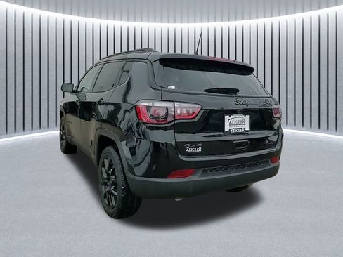 New 2026 Jeep Compass Latitude image 11