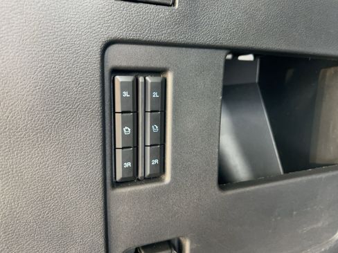 Used 2024 Ford Expedition Max Platinum image 41