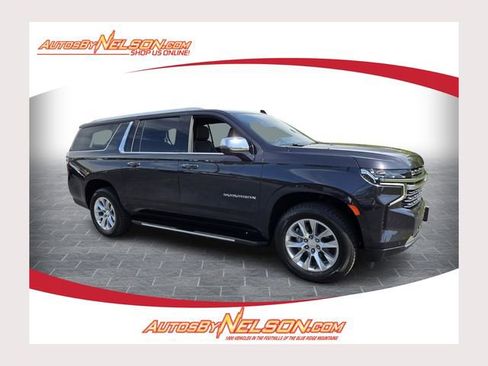 Used 2023 Chevrolet Suburban Premier AWD/4WD image 1