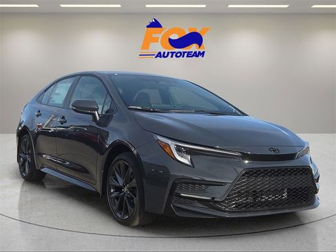 New 2026 Toyota Corolla SE image 6