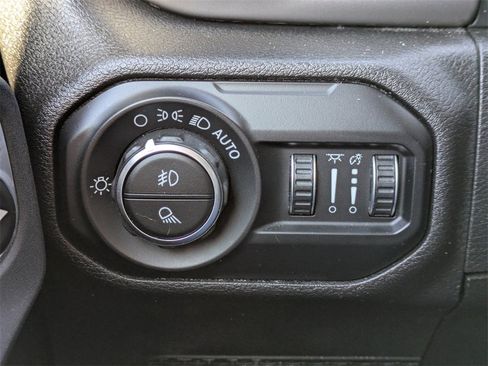 Used 2020 Jeep Gladiator Sport w/ Quick Order Package 24S image 24