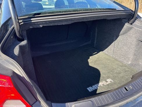 Used 2014 Chevrolet Impala LT w/ Convenience Package image 9