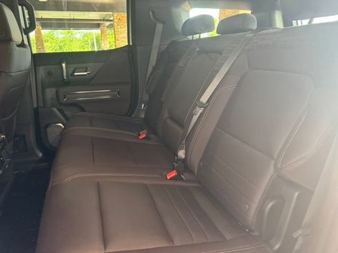New 2026 GMC Hummer EV SUV w/ LPO, Dark Essentials Package AWD/4WD image 21
