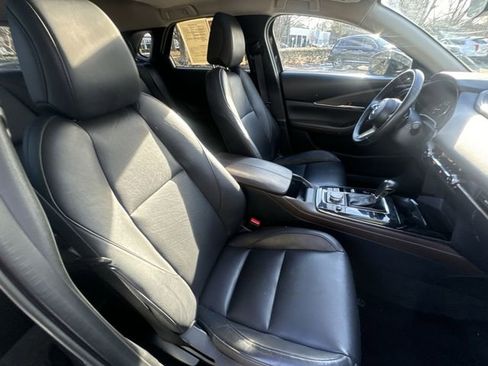 Used 2024 MAZDA CX-30 AWD 2.5 S w/ Premium Package image 27
