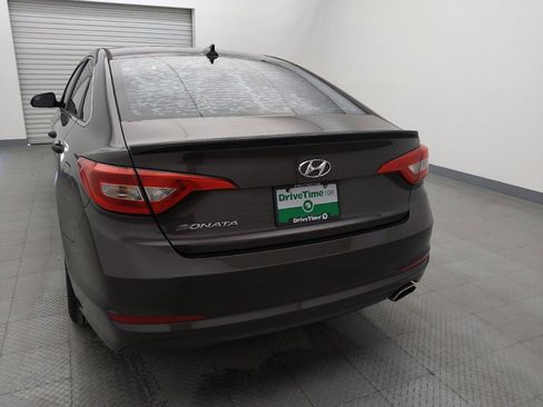 Used 2015 Hyundai Sonata SE image 6