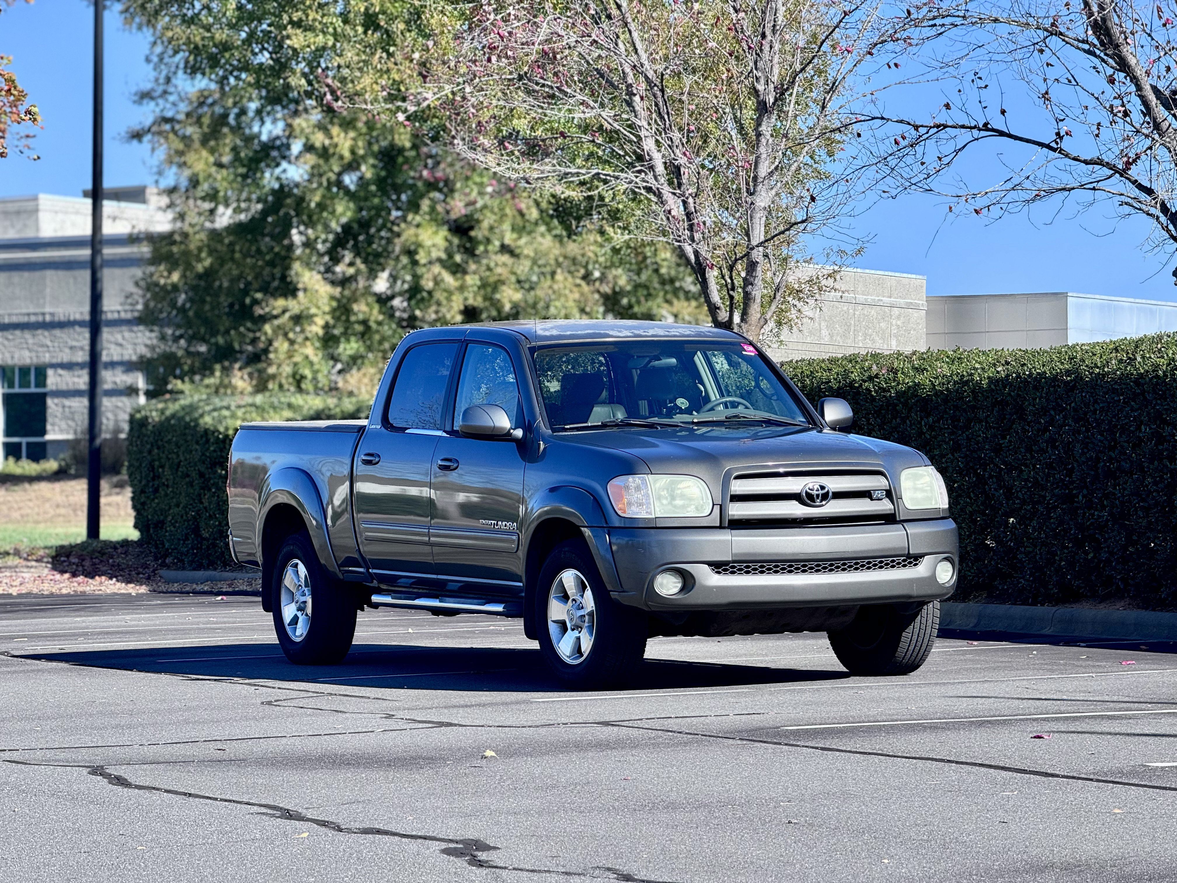 Used 2005 Toyota Tundra Limited w/ All Weather Guard Pkg RWD image 24
