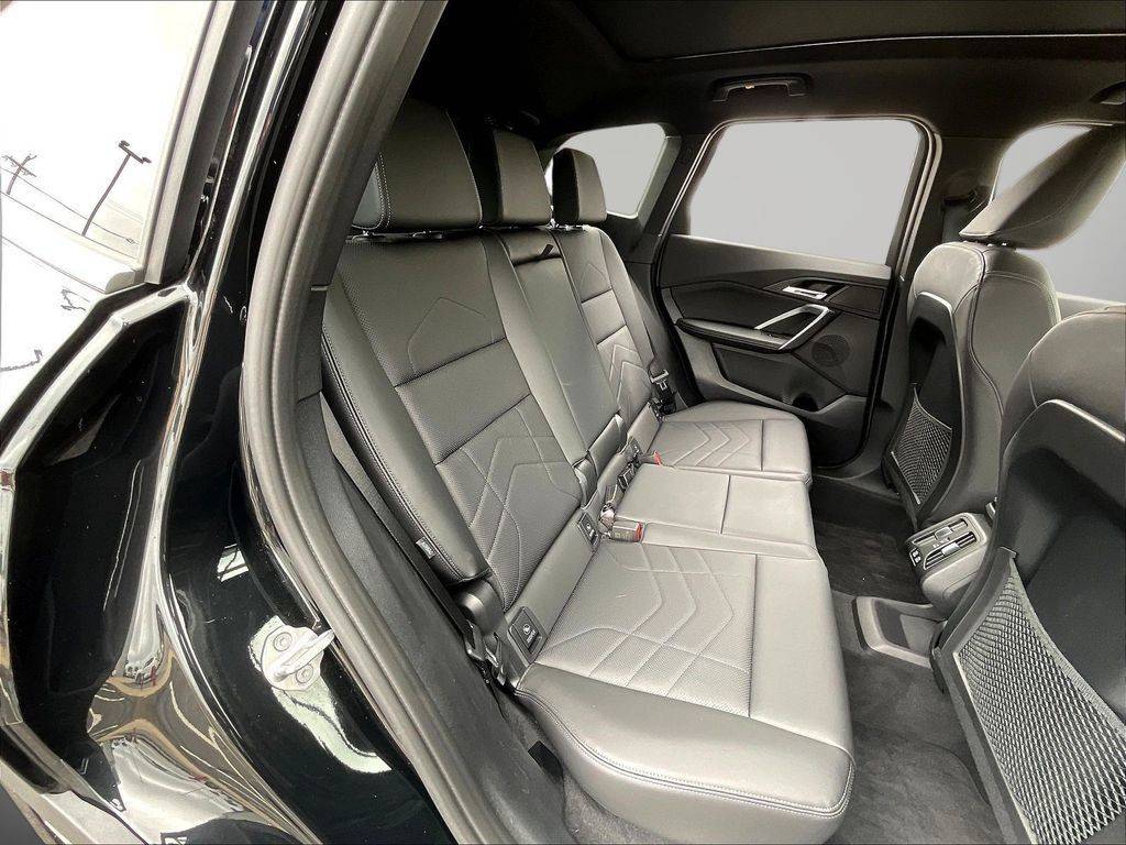 Used 2023 BMW X1 xDrive28i w/ Convenience Package AWD/4WD image 27