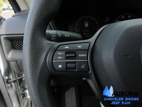 Used 2025 Honda CR-V EX image 16