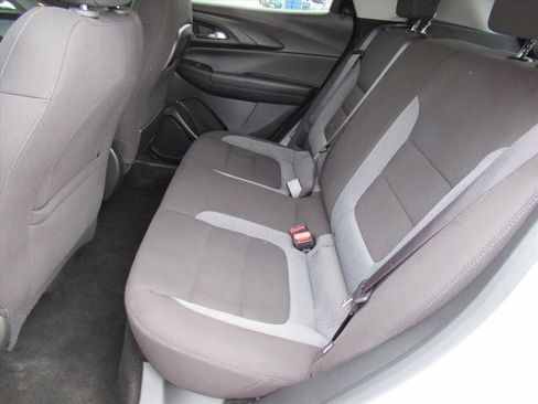 Used 2023 Chevrolet TrailBlazer LT image 27