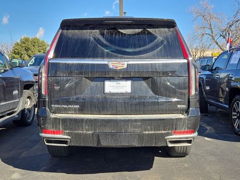 Used 2021 Cadillac Escalade Premium Luxury image 5