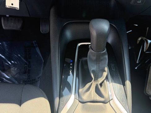 Used 2024 Toyota Corolla LE FWD image 17