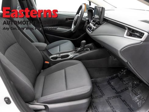 Used 2025 Toyota Corolla LE FWD image 23