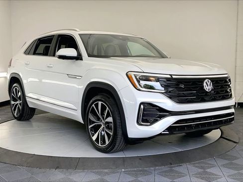 New 2026 Volkswagen Atlas Cross Sport SEL Premium R-Line AWD/4WD image 1