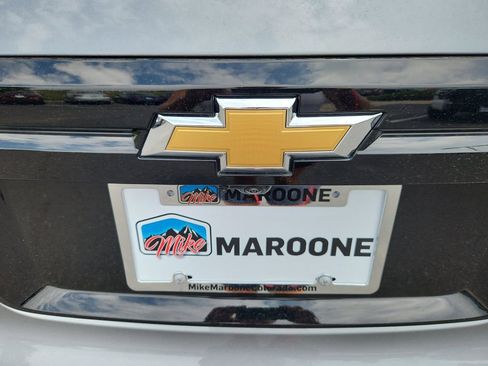 New 2025 Chevrolet Traverse LT w/ Enhanced Driving Package image 13