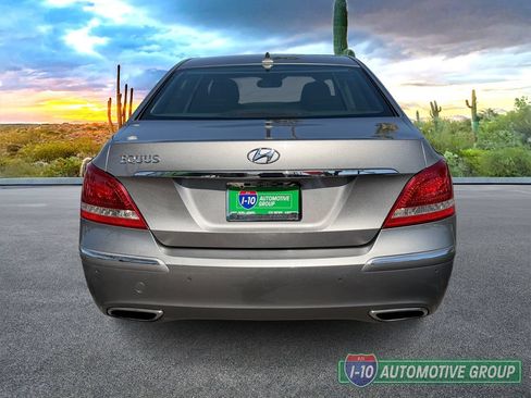 Used 2013 Hyundai Equus Signature RWD image 8
