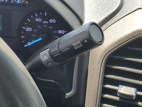Used 2022 Ford F350 XL w/ Power Equipment Group RWD image 19