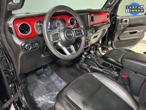 Used 2023 Jeep Gladiator Rubicon w/ Cold Weather Group image 11