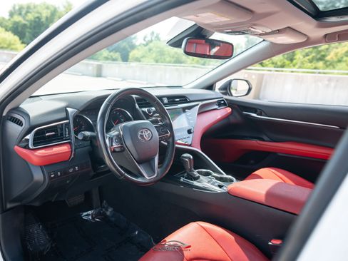Used 2019 Toyota Camry XSE w/ Carpet Mat Package FWD image 12