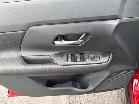 New 2026 Nissan Kicks SV w/ SV Premium Package image 6