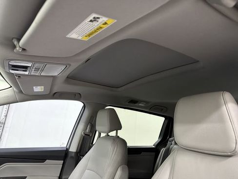 Used 2022 Honda Odyssey EX-L image 25