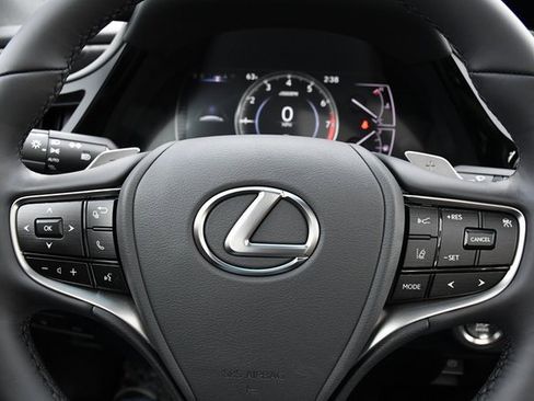 New 2025 Lexus ES 350 350 image 10