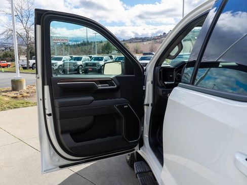 New 2026 GMC Sierra 1500 Elevation w/ Elevation Premium Package image 15