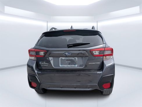 Used 2023 Subaru Crosstrek 2.5i Limited w/ Moonroof Package image 4