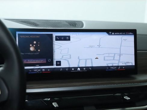 Certified 2024 BMW X5 xDrive40i w/ Parking Assistance Package image 27