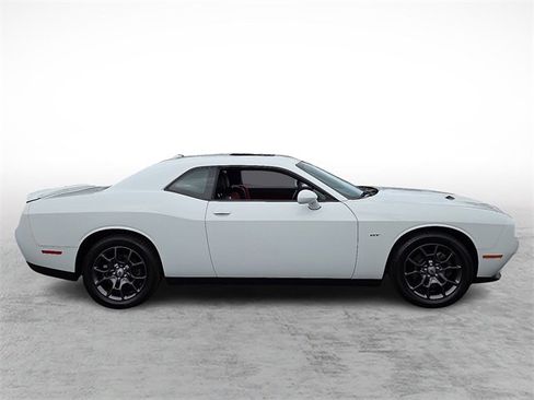 Used 2018 Dodge Challenger GT w/ GT Interior Package image 7
