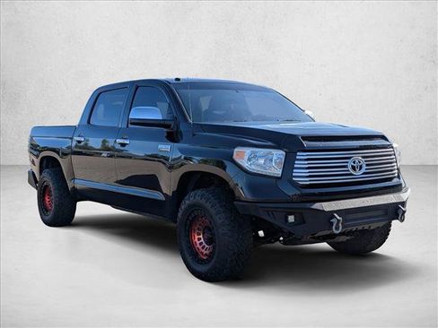 Used 2017 Toyota Tundra Platinum AWD/4WD image 3