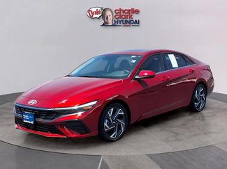 Certified 2025 Hyundai Elantra Limited FWD video 1