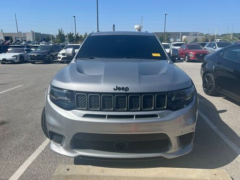Used 2021 Jeep Grand Cherokee Trackhawk w/ Trailer Tow Group IV AWD/4WD image 2