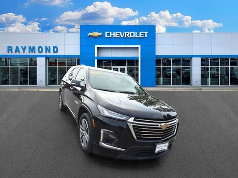 Used 2022 Chevrolet Traverse High Country AWD/4WD image 9