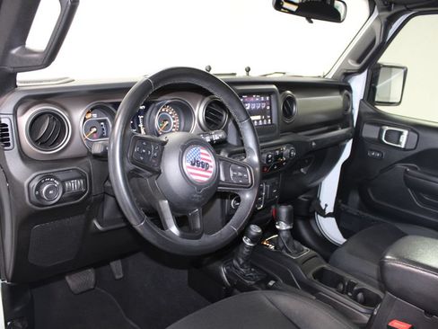 Used 2021 Jeep Wrangler Unlimited Sport AWD/4WD image 25