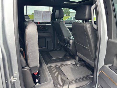Used 2025 GMC Sierra 1500 AT4 w/ AT4 Premium Package AWD/4WD image 31