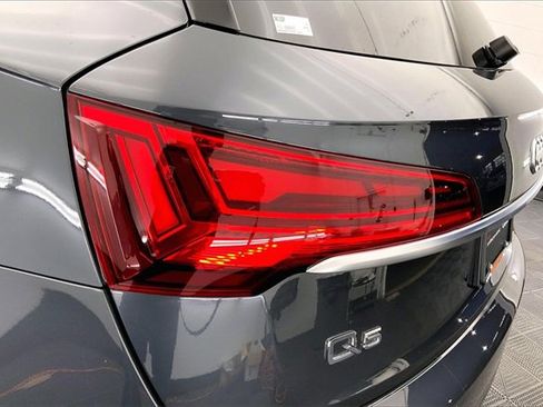 Certified 2023 Audi Q5 2.0T Premium w/ Convenience Package image 29
