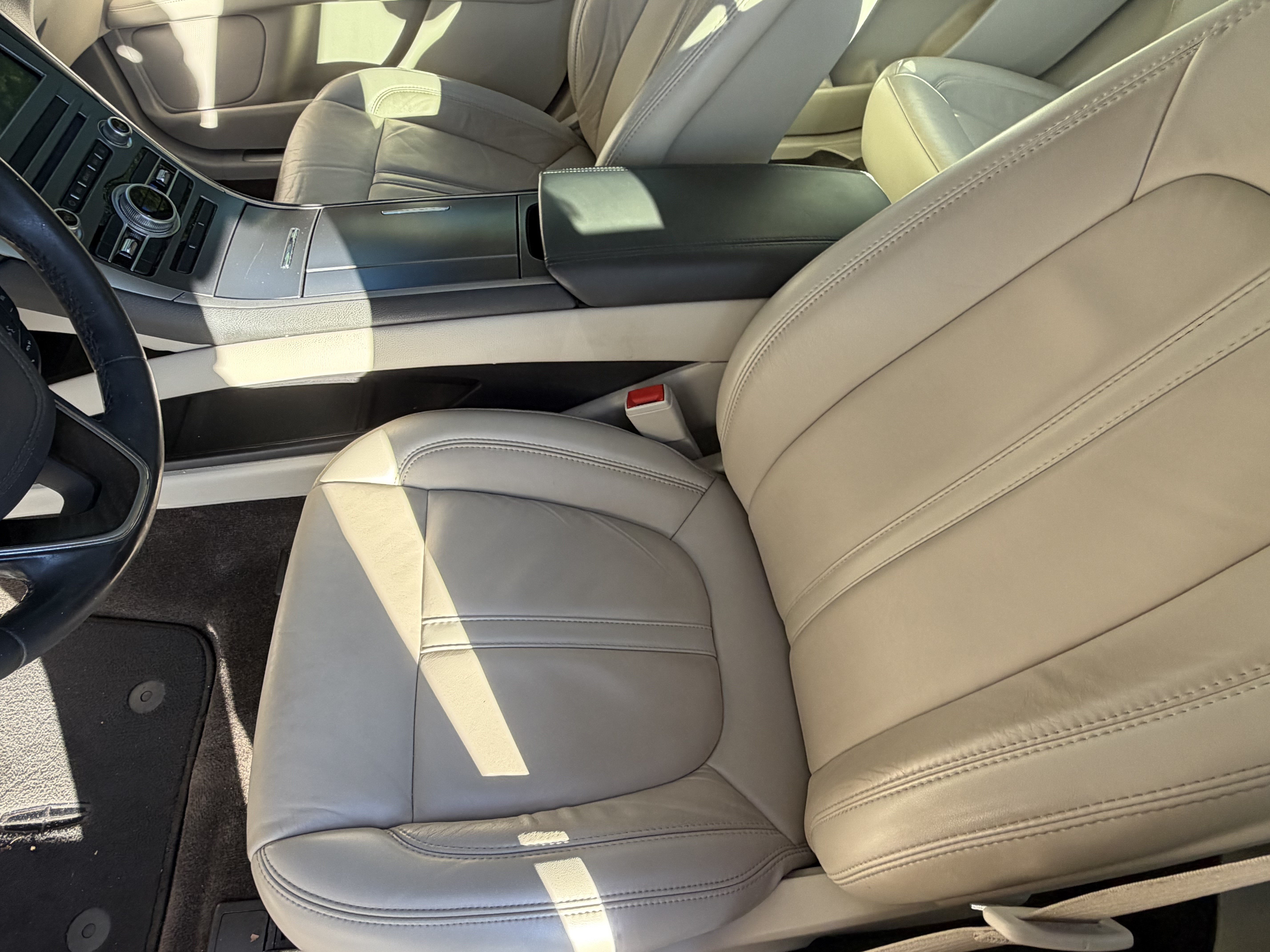 Used 2018 Lincoln MKZ Select w/ Select Plus Package FWD image 15