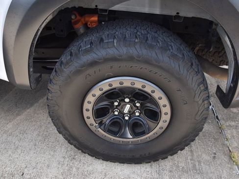 Used 2021 Ford F150 Raptor w/ Equipment Group 801A High AWD/4WD image 11