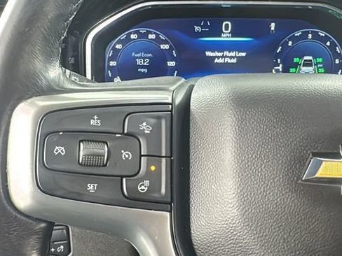 Used 2022 Chevrolet Silverado 1500 LT AWD/4WD image 20
