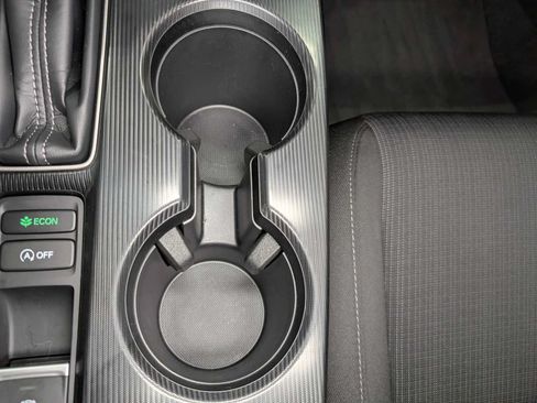 Certified 2024 Honda Civic EX image 27