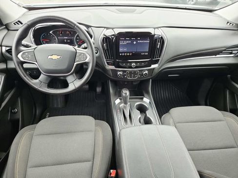 Used 2020 Chevrolet Traverse LT FWD image 6