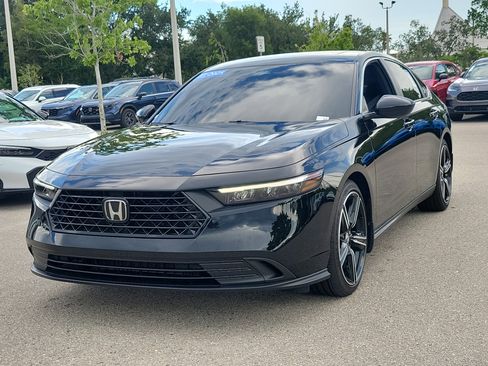 Certified 2025 Honda Accord Sport image 3