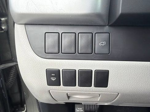 Used 2016 Toyota Highlander Plus AWD/4WD image 22
