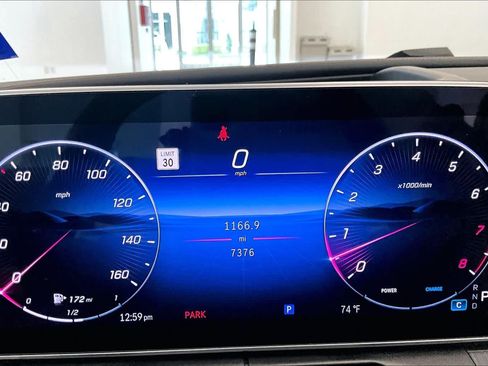 Used 2025 Mercedes-Benz CLE 450 4MATIC Cabriolet image 22