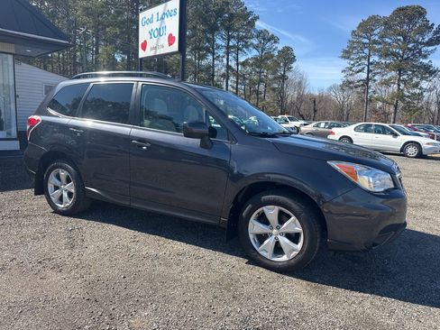 Used 2016 Subaru Forester 2.5i Premium image 6