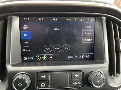 Used 2022 Chevrolet Colorado Z71 image 14