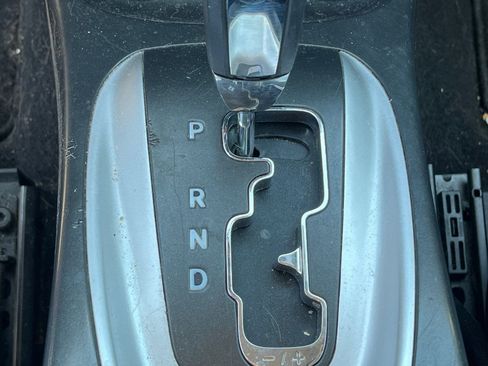 Used 2017 Dodge Journey SXT w/ Comfort/Convenience Group FWD image 27