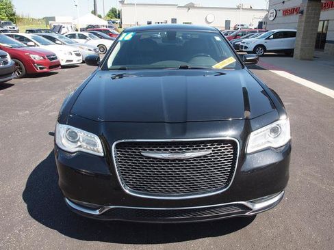 Used 2016 Chrysler 300 Limited AWD/4WD image 4