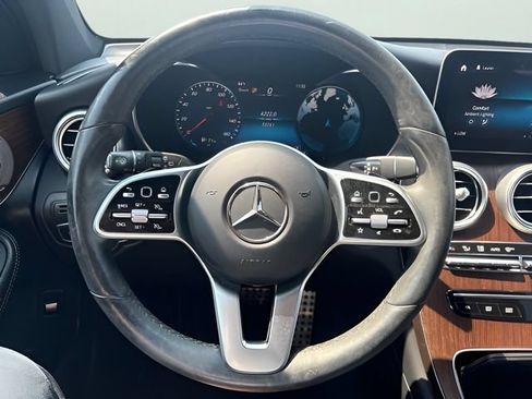 Used 2021 Mercedes-Benz GLC 300 4MATIC image 13