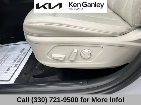 Certified 2023 Kia Sorento SX AWD/4WD image 26